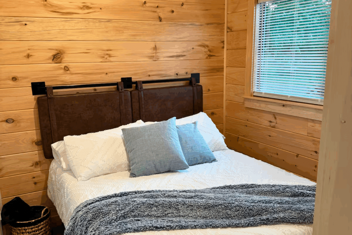 New Holland Pa Pinecrest park model tiny home at Red Run Resort site 66