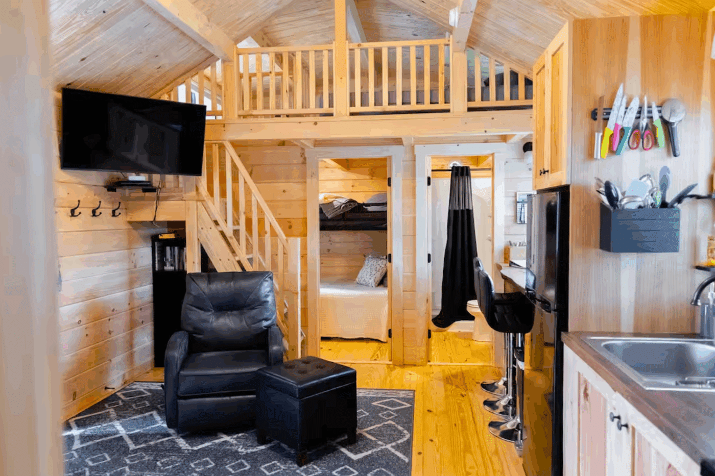 Pinecrest tiny home with loft area in Galeton Pa