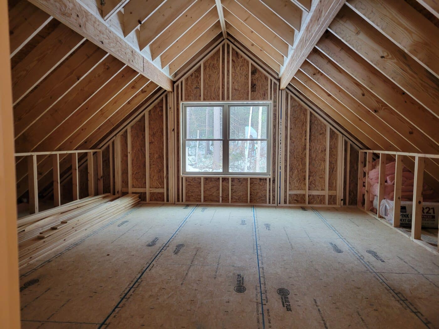 30′ x 52′ Chalet in Millinocket ME second floor