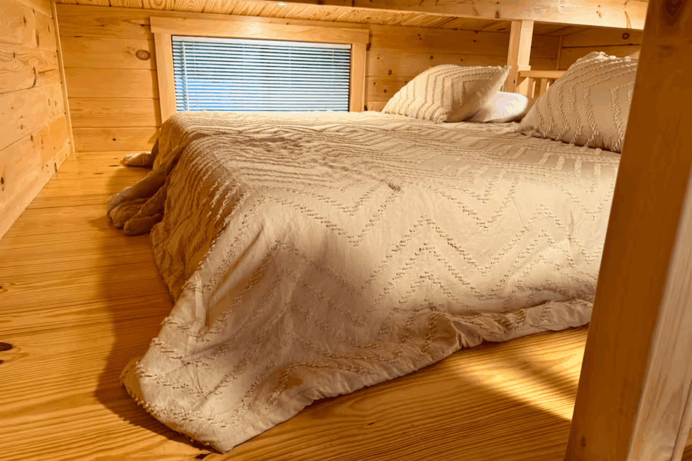 lofted area of Pinecrest park model tiny home in New Holland Pa add Red Run Resort site 66