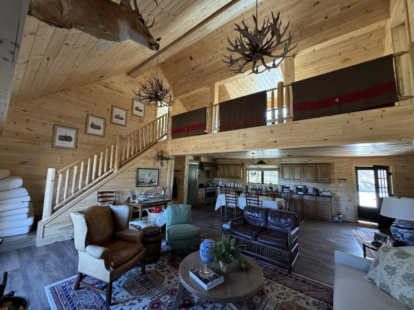 30x52 Timberline in Edwards CO great room