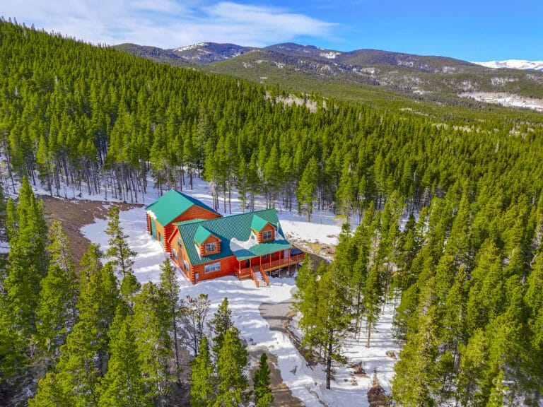 Glacier & Garage Log Cabin in Blackhawk CO 8