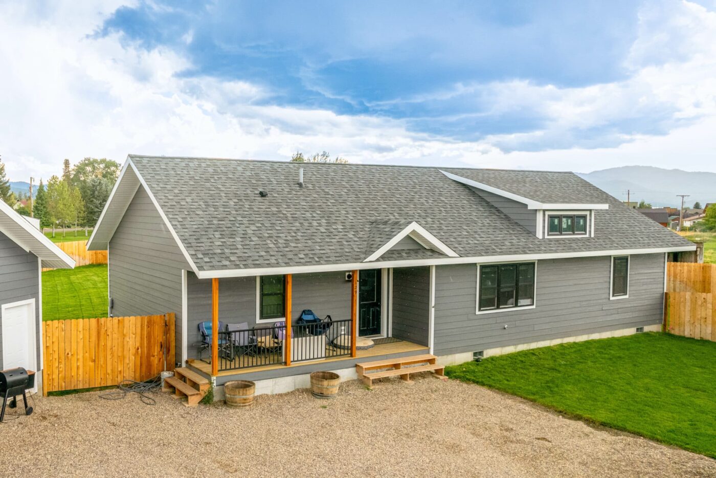 woodland modern cabin in Pennsylvania