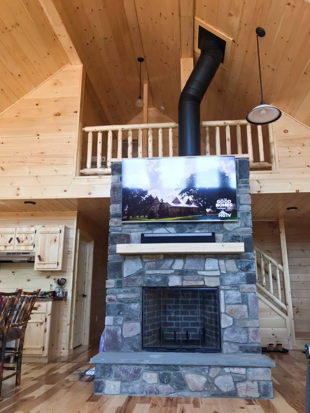 fireplace in cabin in jewett new york