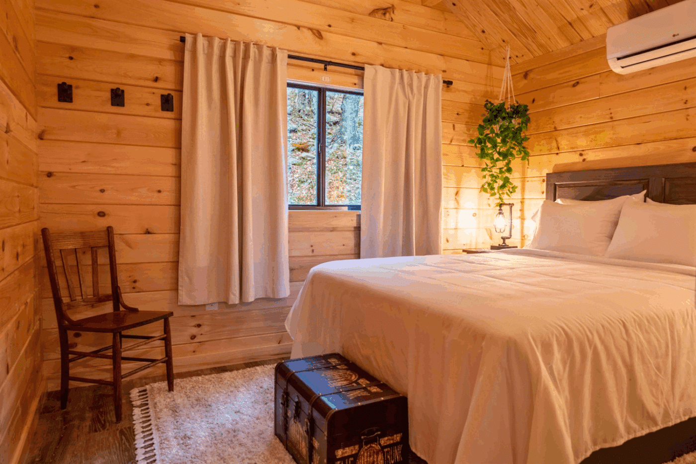 Aspen bedroom in Psy Homes designed park model tiny home in Riverton West Virginia