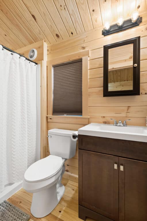 Lakeview Park Model Homes in South Klamath CA 8