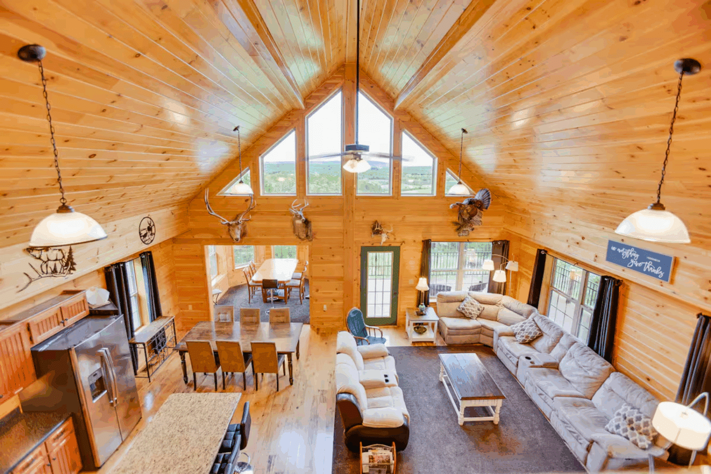 Mountaineer Deluxe cabin with large windows on the gable end of the home built and designed by Psy Homes in Warfordsburg Pa