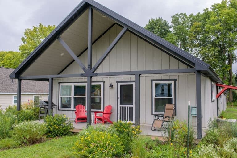 Bourn Modern Cabin in Ithaca NY 1