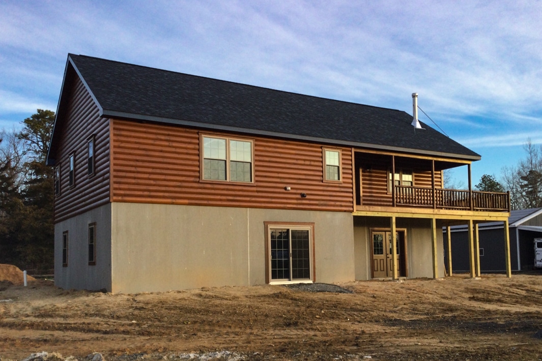 Prefab cabin in Estell manor
