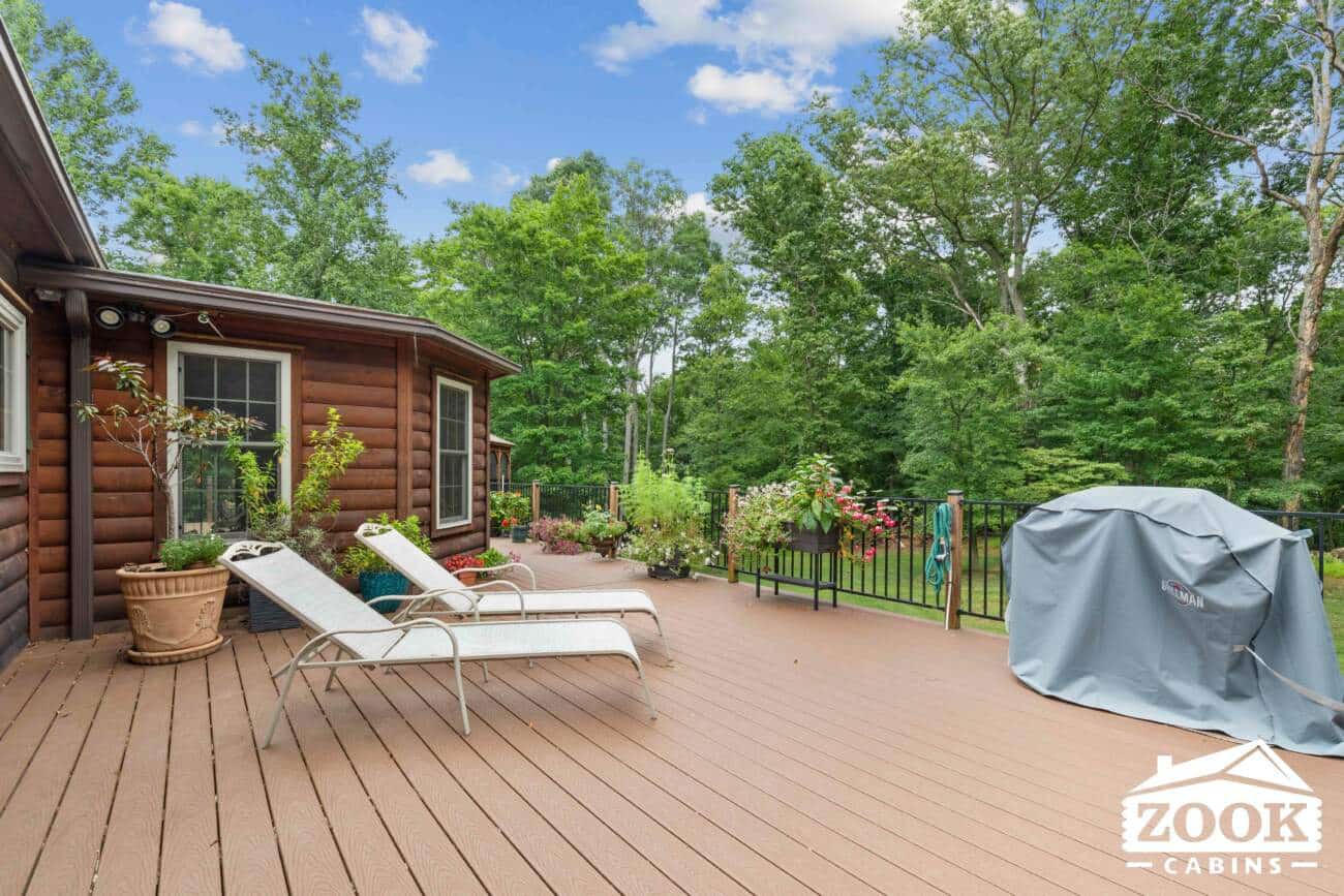 log home lounge deck