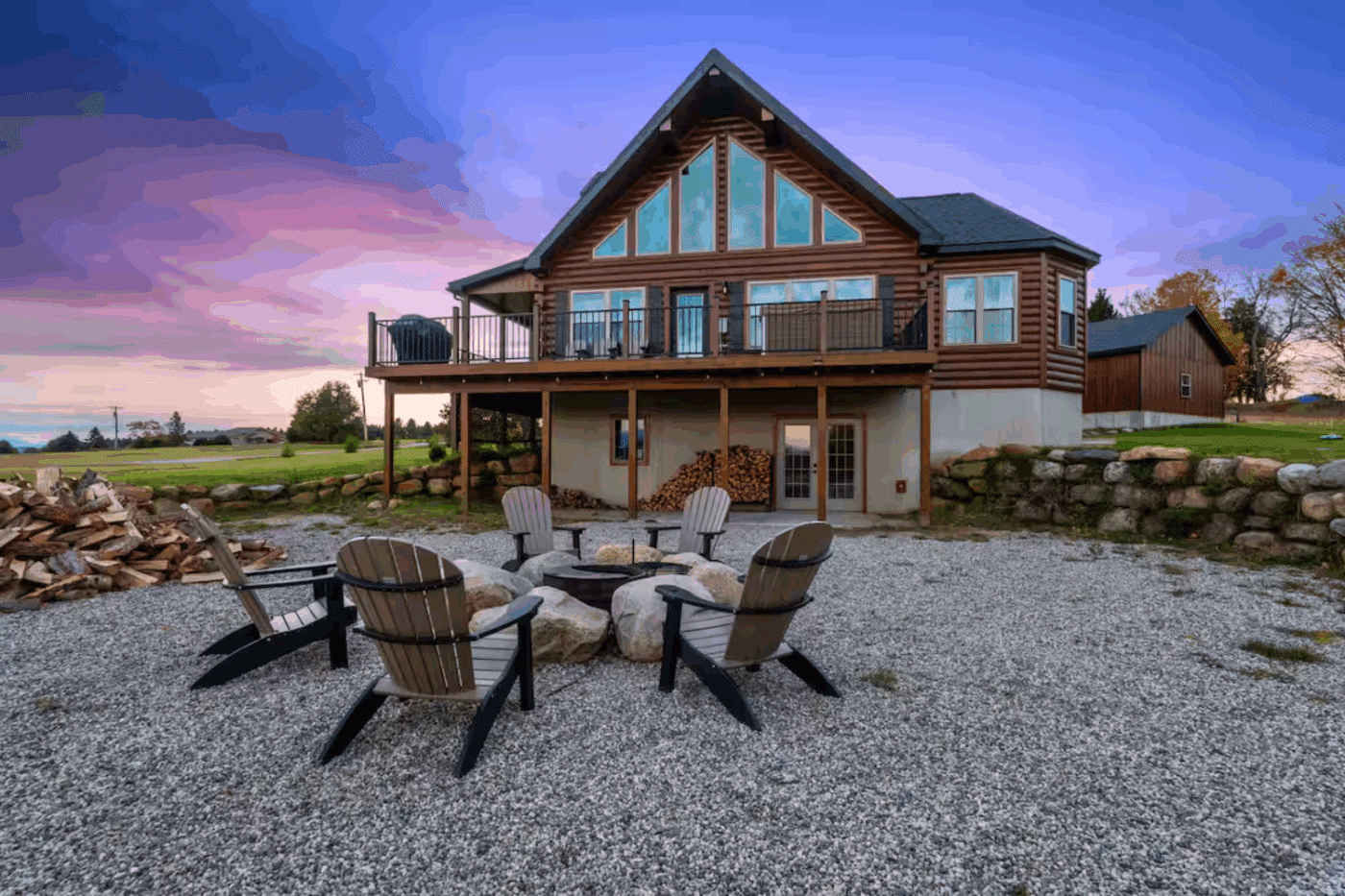 Vermontville New York Mountaineer Deluxe log cabin built and designed by Psy Homes