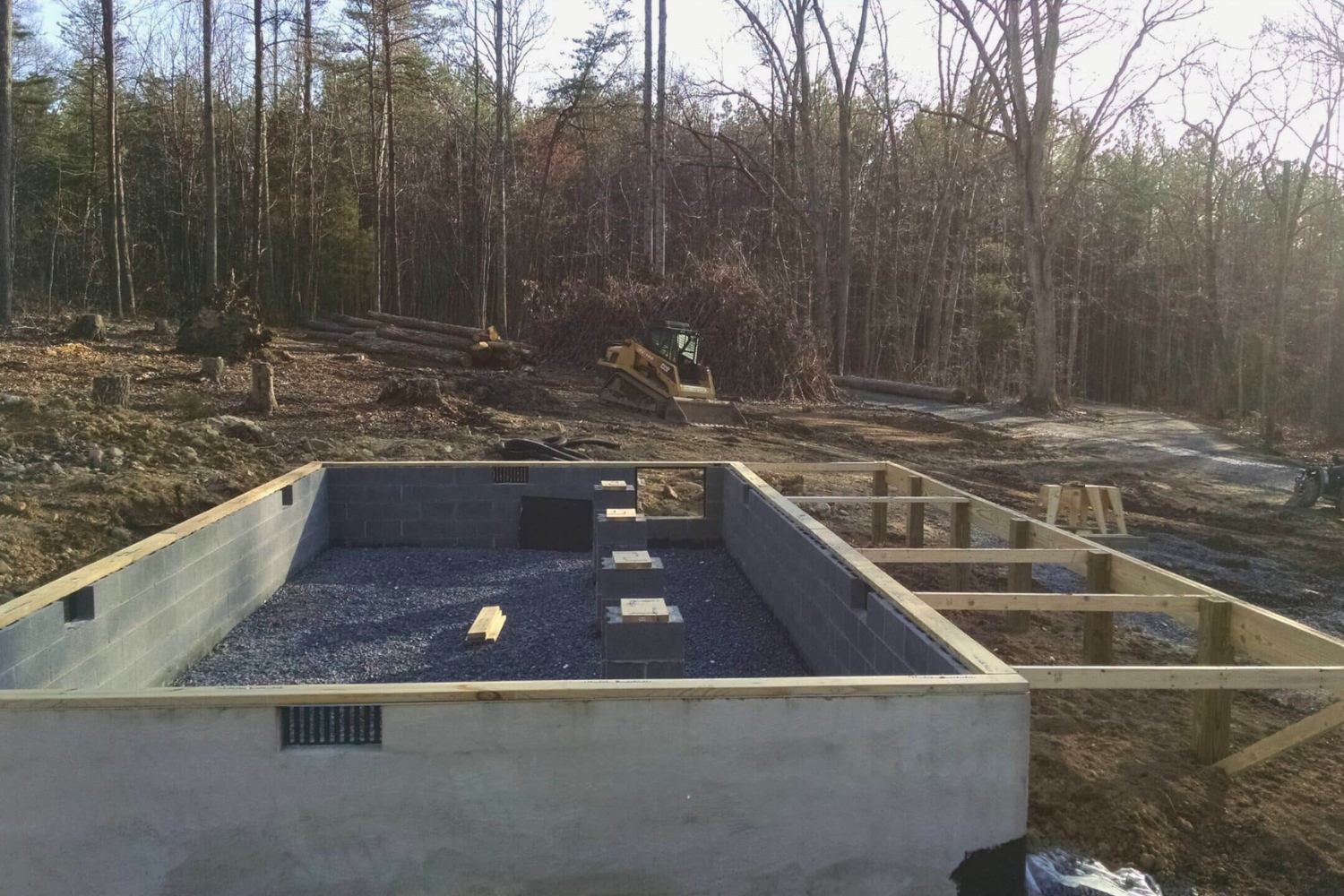 Log Cabin crawl space before log cabin is placed on foundation