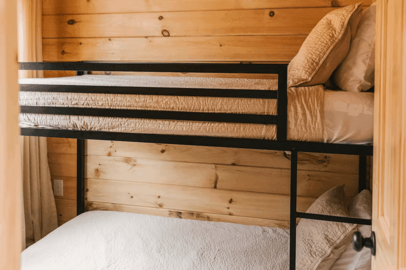 second bedroom of Pinecrest Park model tiny home built and designed by Psy Homes