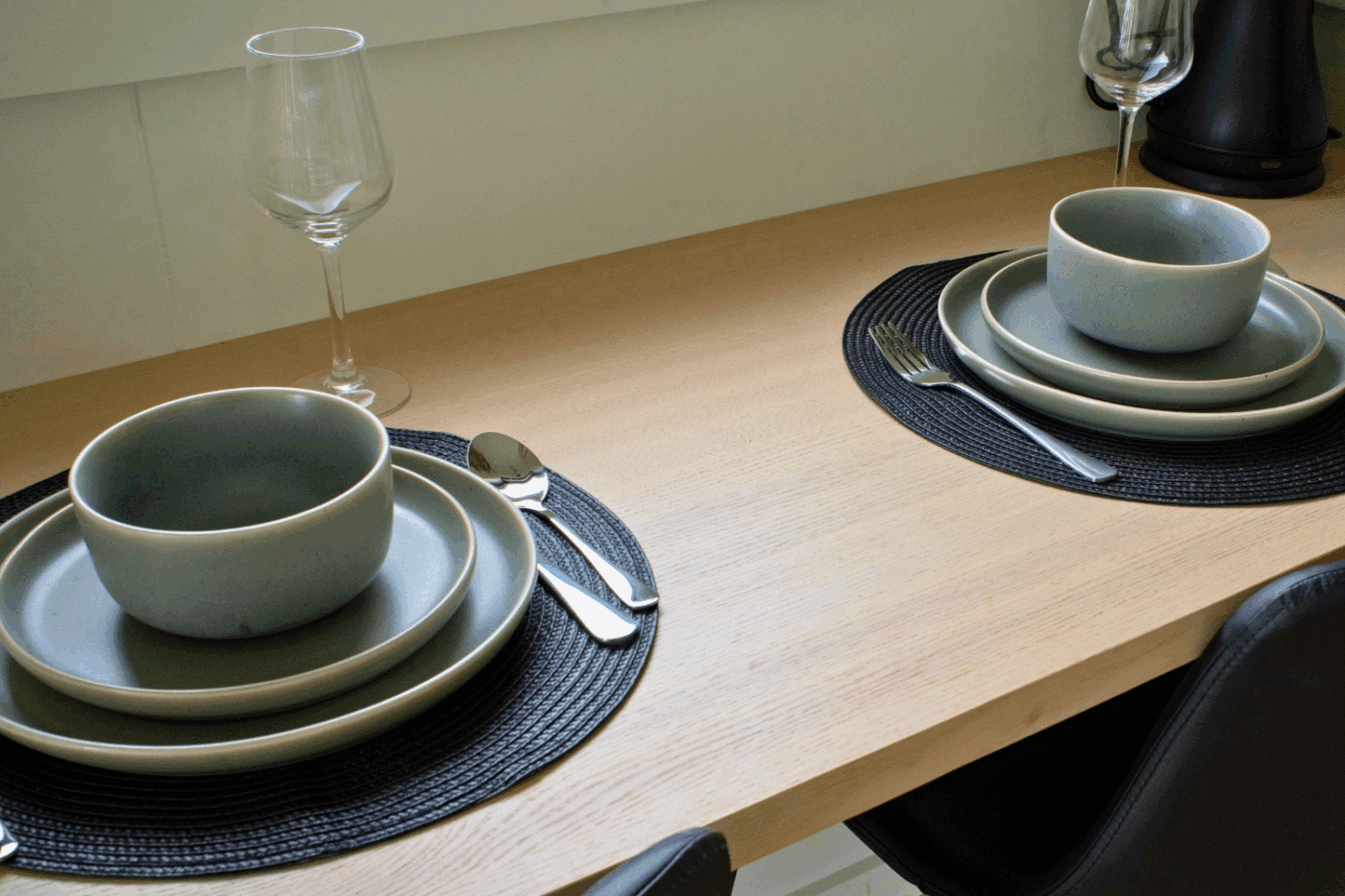 dining area in ADA compliant Psy Homes A frame studio at Red Run Resort near Ephrata Pa