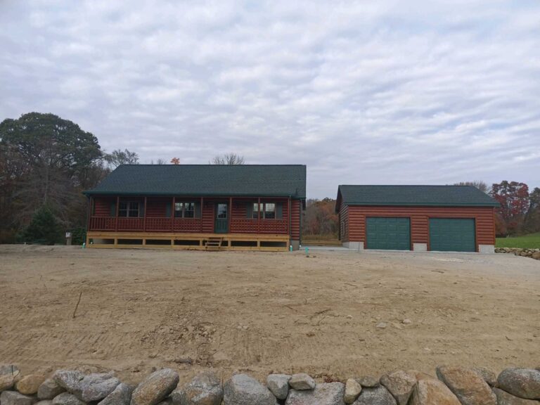 26′ x 44′ Musketeer in Westport MA with garage