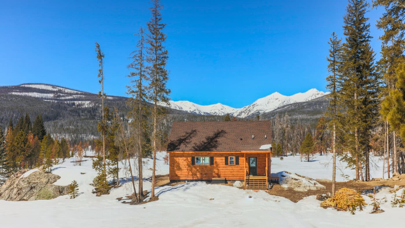 Jim Lemmer's cabin exterior
