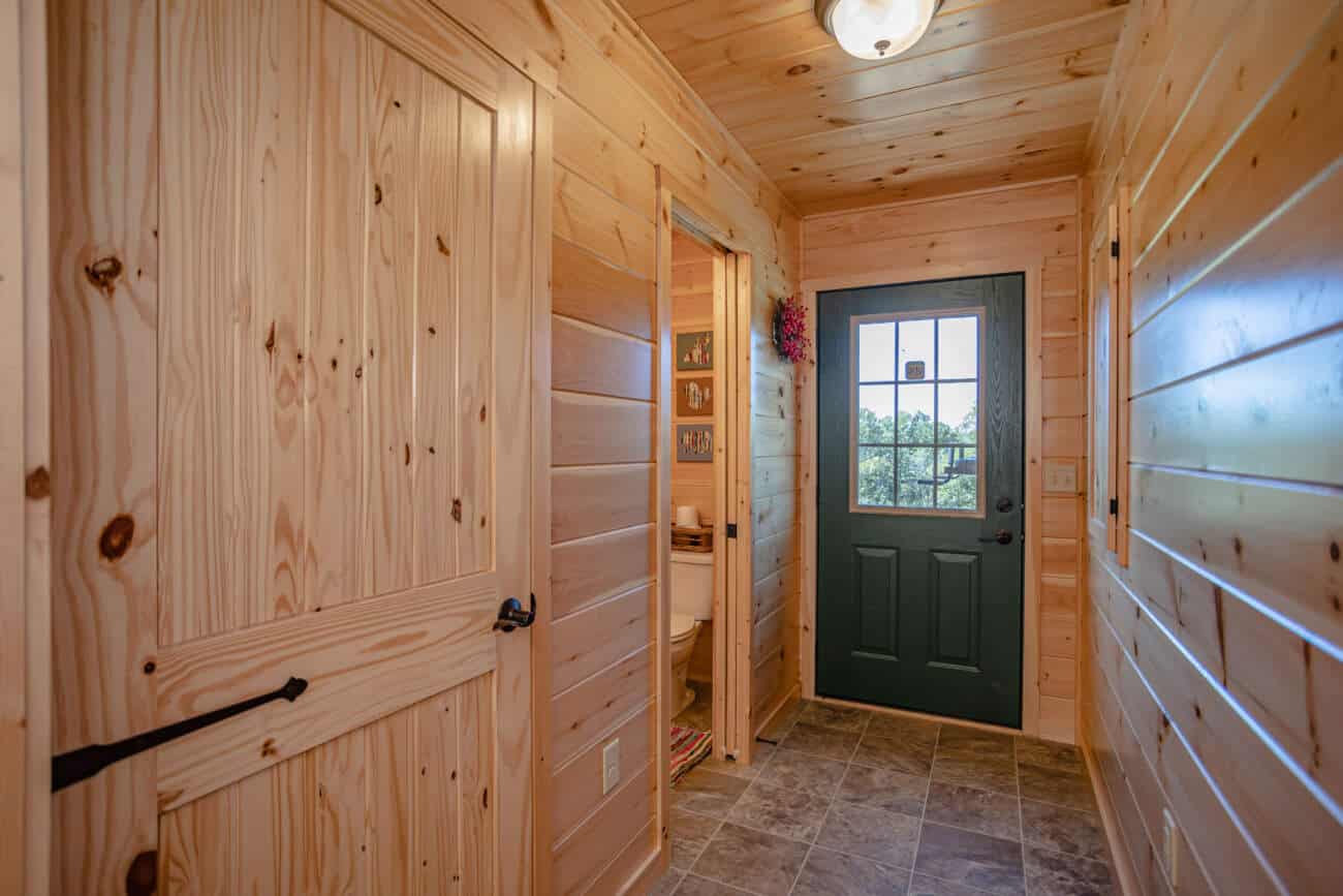 Laundryroom in Log Home in Middlebrook VA