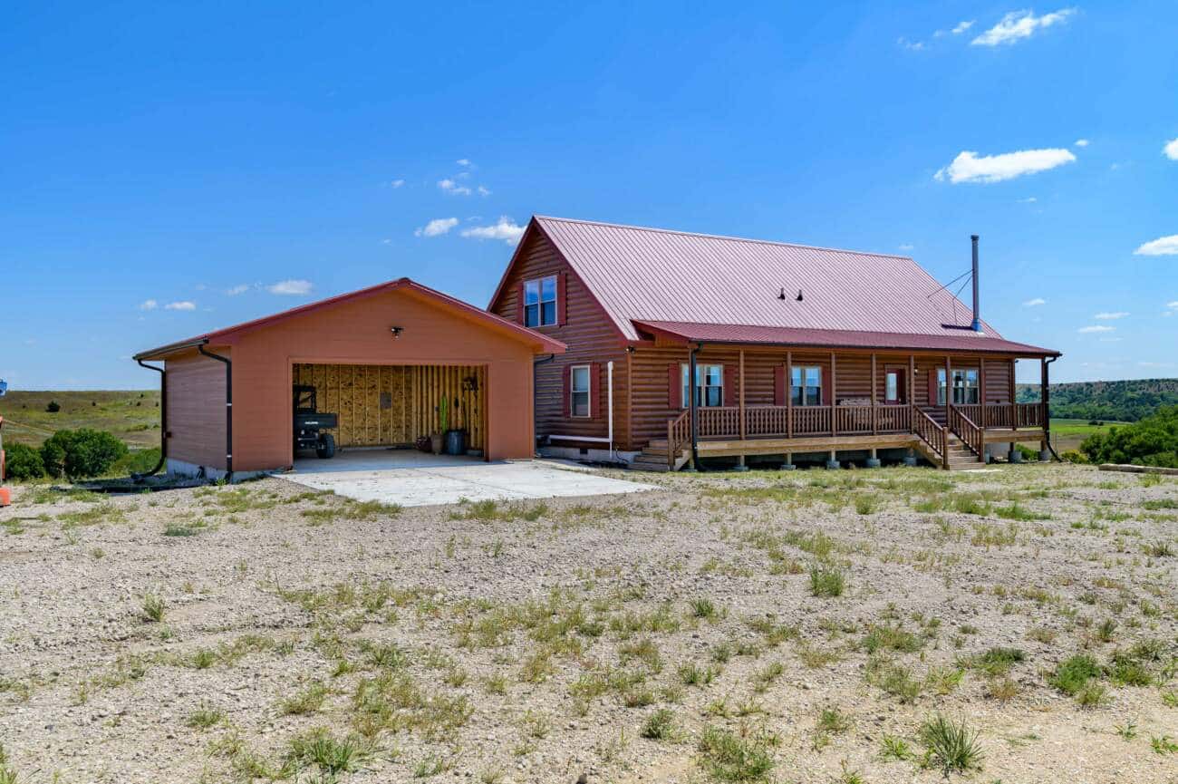 Prefab Cabin in Russell KS