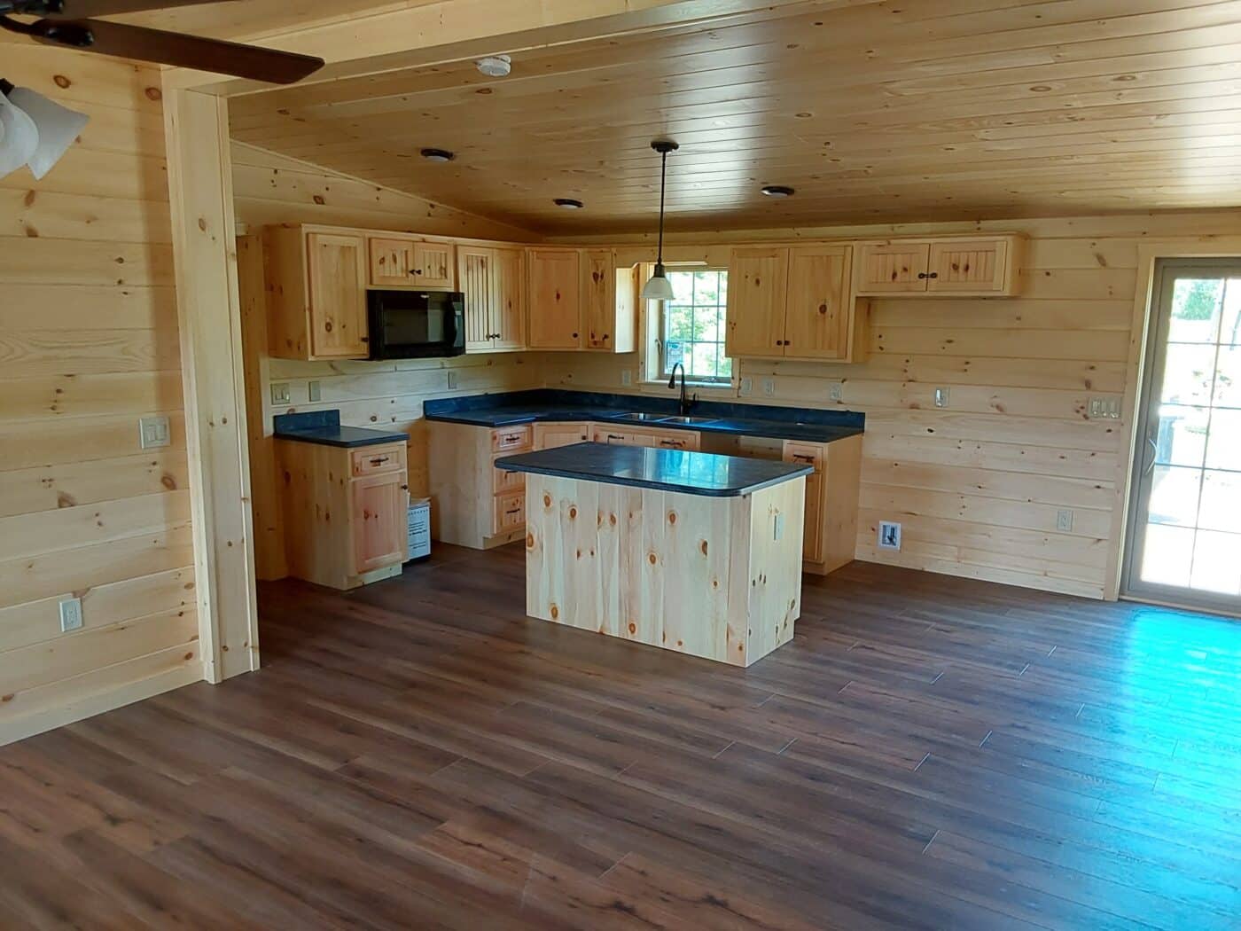 26′ x 44′ Musketeer in Westport MA kitchen