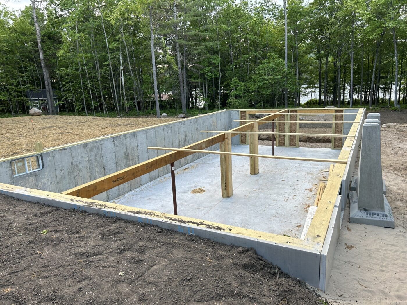30′ x 52′ Chalet in Millinocket ME foundation